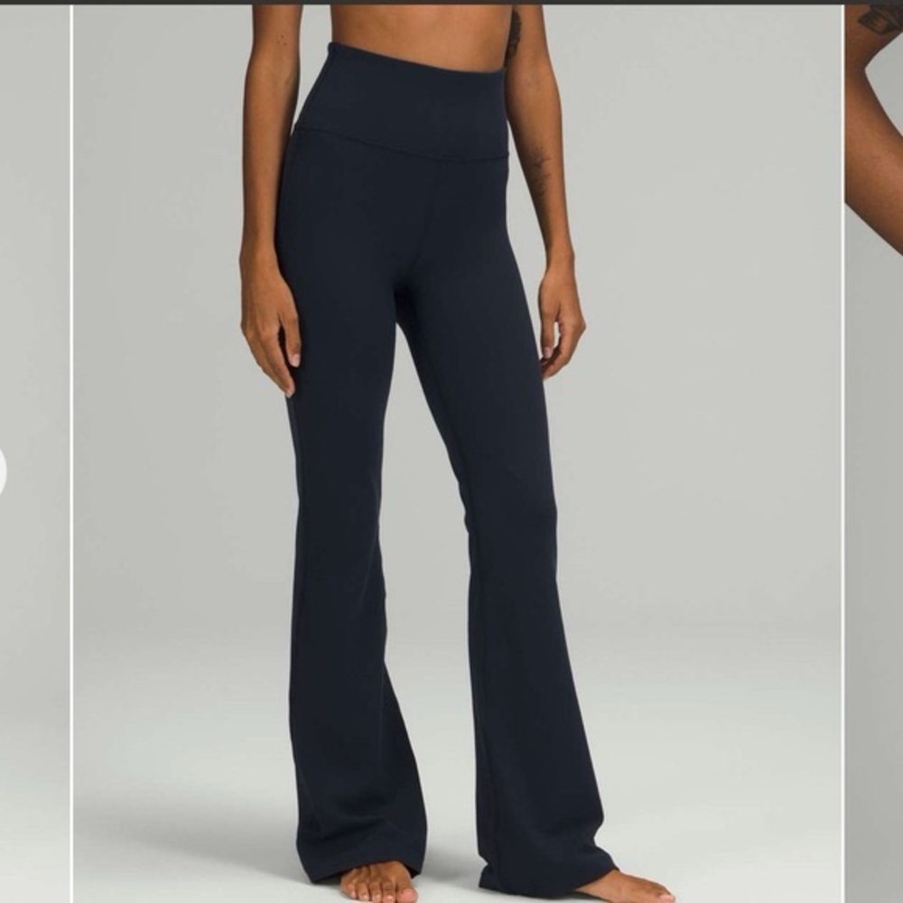 Lululemon Groove Super-High-Rise Flared Pant Nulu™True Navy - Picture 3 of 3
